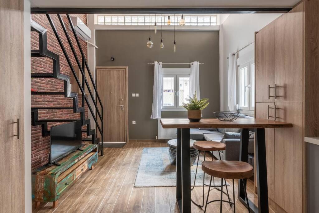 Industrial Loft Near Seaside W 200Mbps Lejlighed Thessaloníki Eksteriør billede